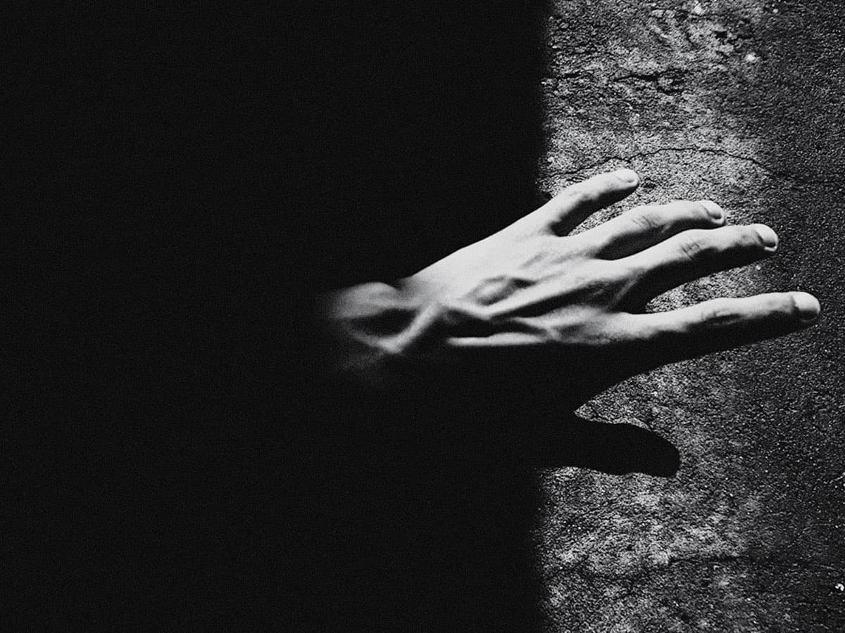 Contrast effect example