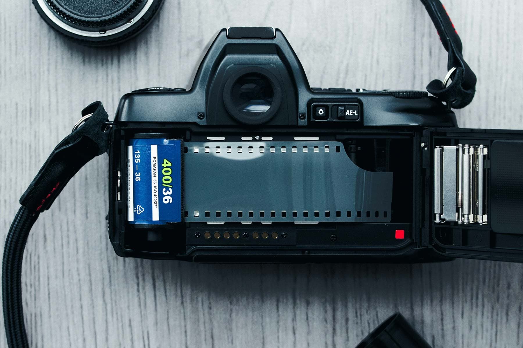 Nikon L35AF Review: Is Pikaichi Worth the Price and the Risk?