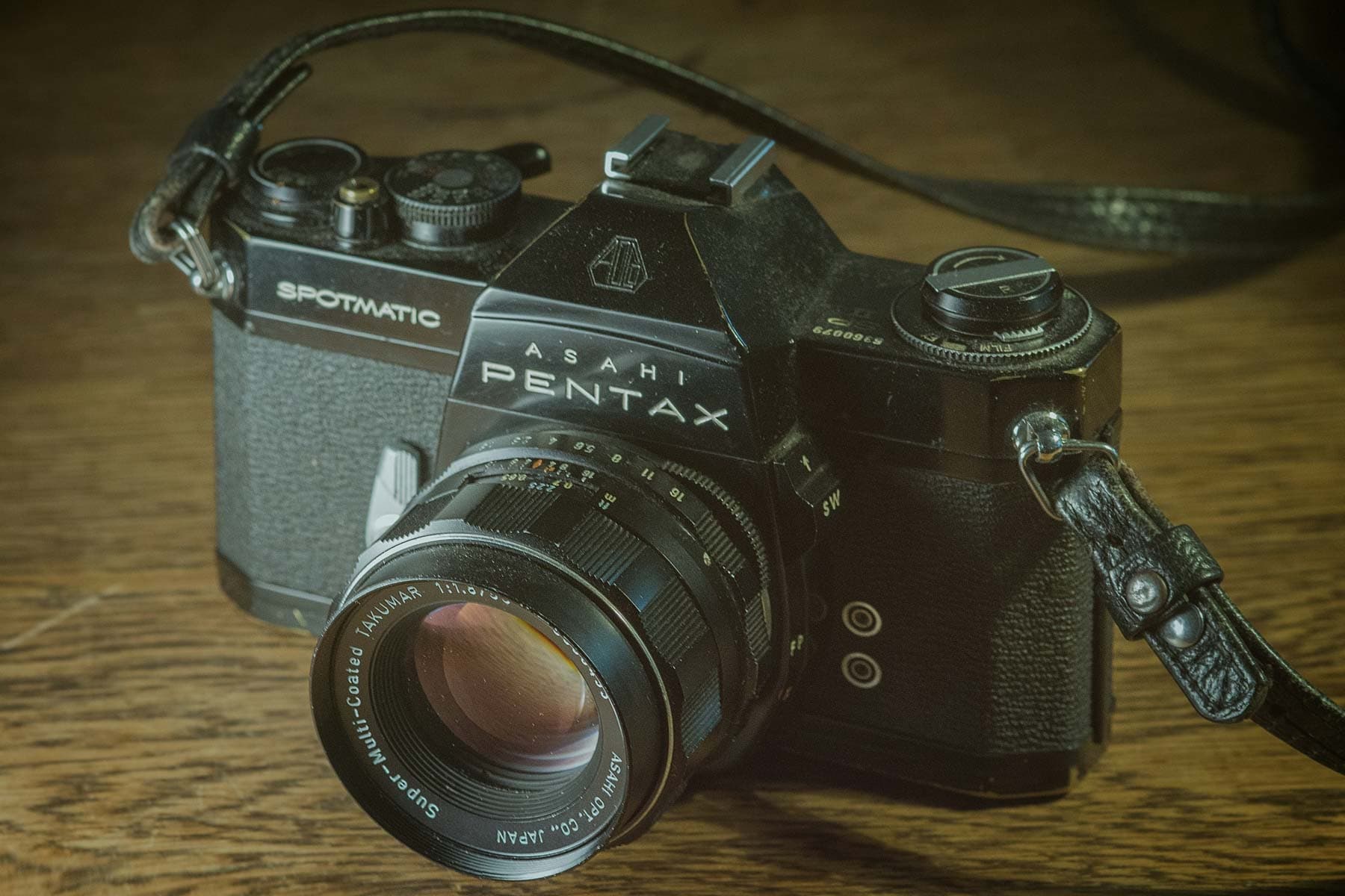 Pentax Spotmatic Review: The M42 SLR That Defined a Generation