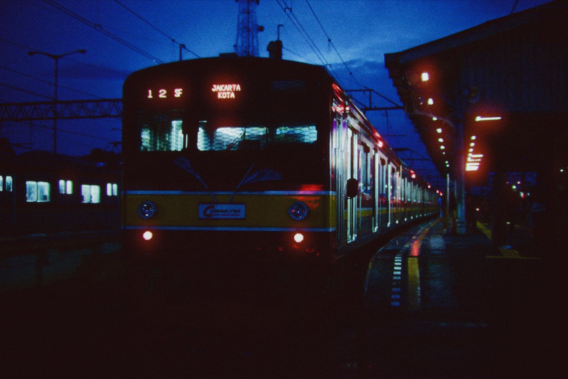 A photograph rendered with the Nightcall preset