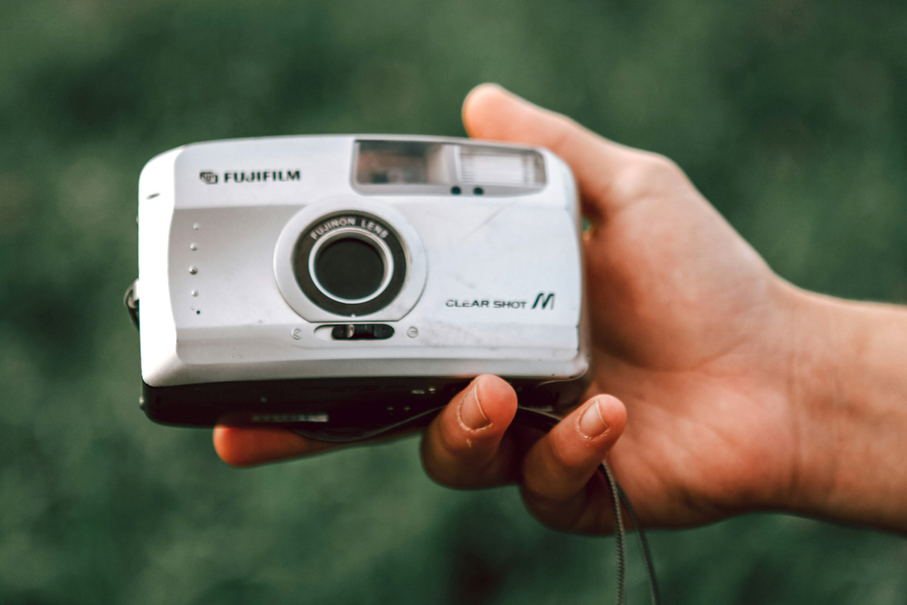 Fujifilm Klasse Review: Excellent Lens, Frustrating Compromises