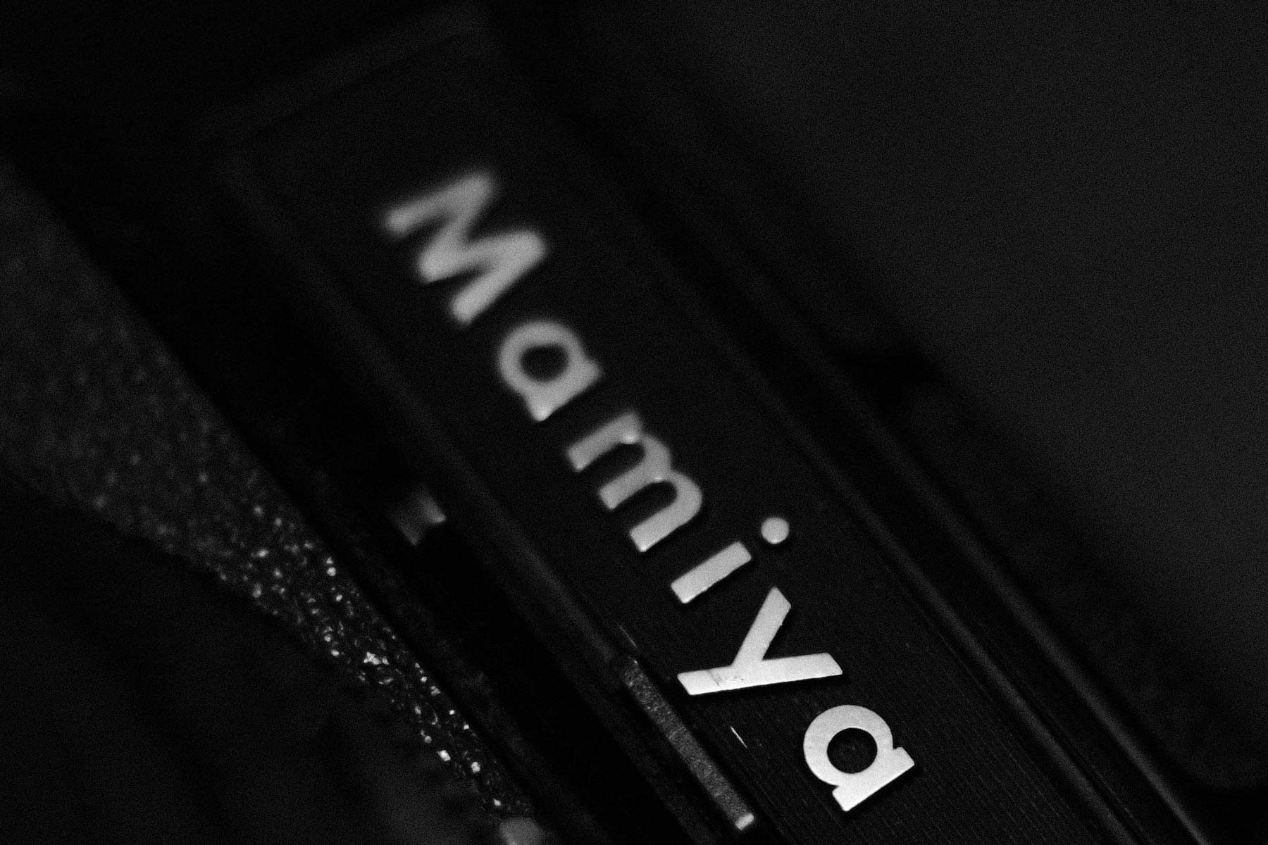 Mamiya 7 Review: The Medium Format Rangefinder Worth the Hype?