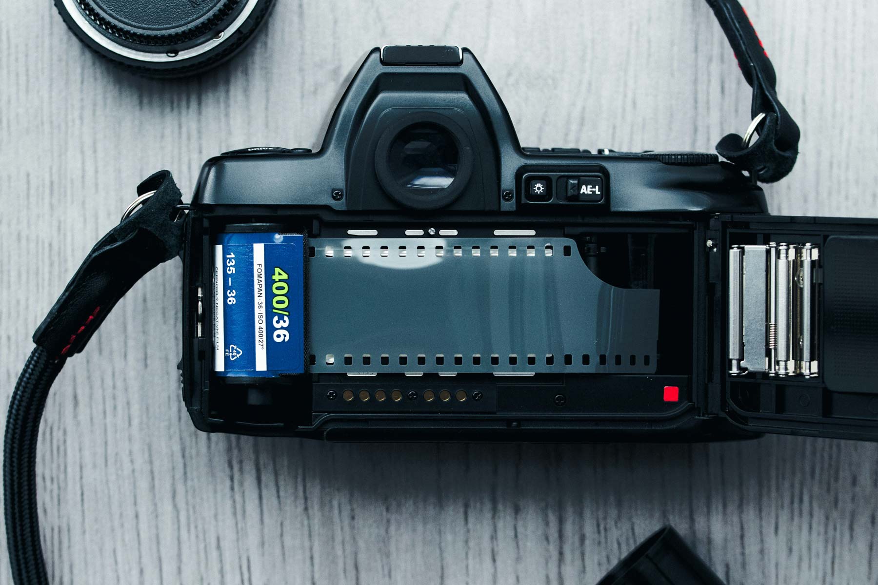 Nikon L35AF Review: Is Pikaichi Worth the Price and the Risk?