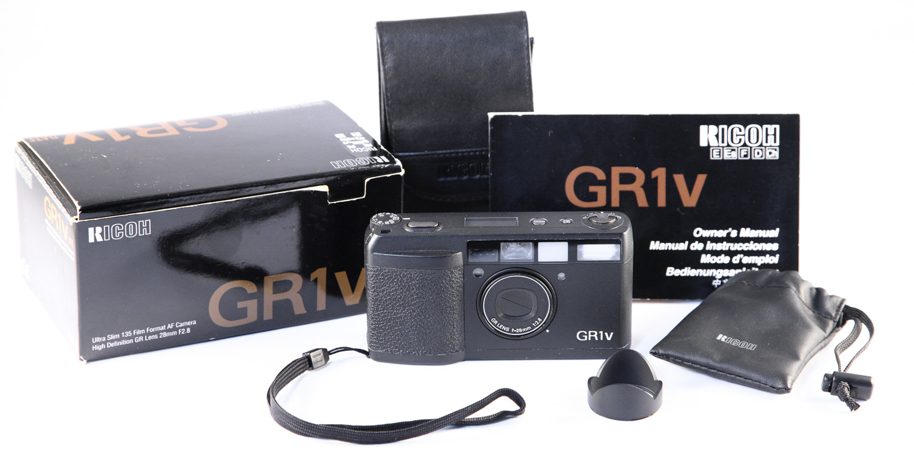 Ricoh GR1v Review: The Street Shooter's Secret Weapon